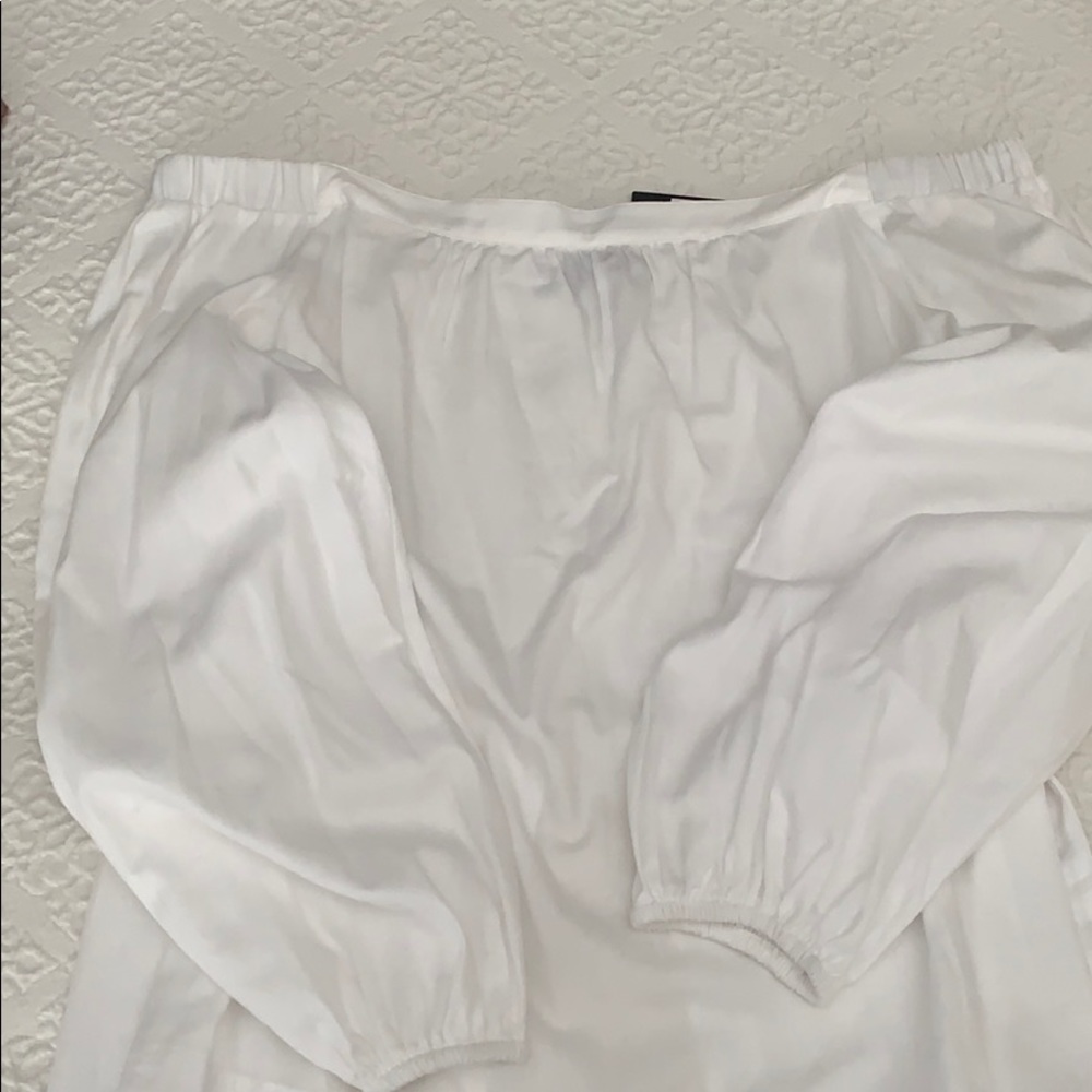 BCBG NWT off shoulder top